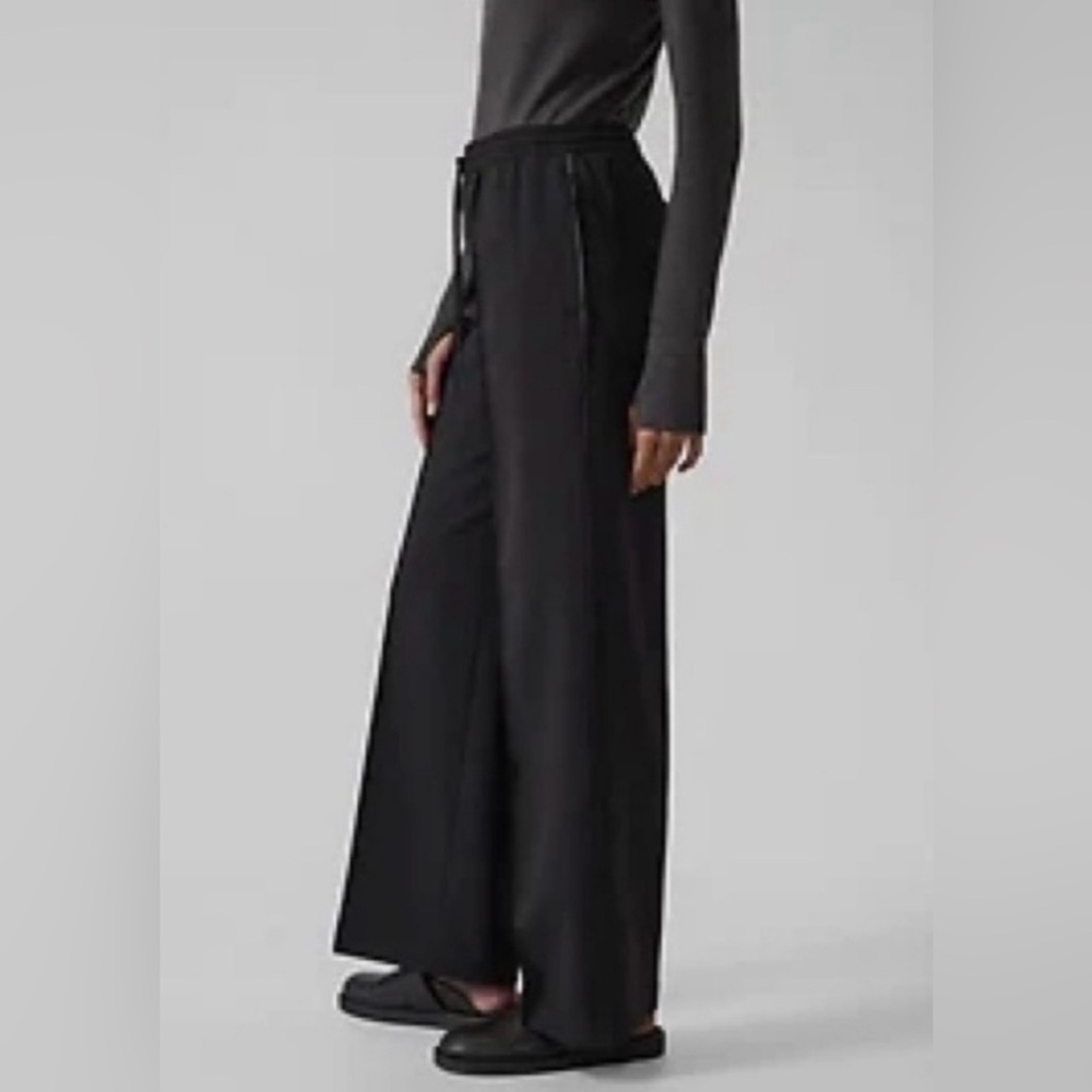 Athleta Wide Leg Black Women's track style Pants